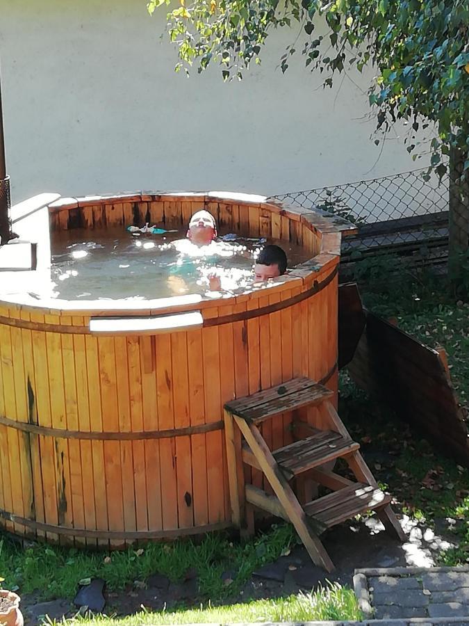 Demeny Vendeghaz Villa Sub Cetate Екстериор снимка